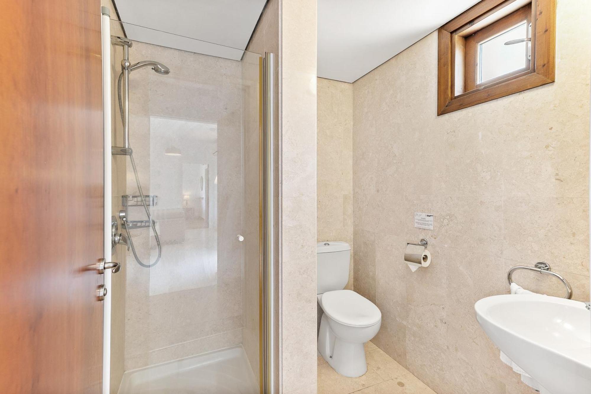 2 Bedroom Apartment Chloe With Communal Pool, Aphrodite Hills Resort Kouklia Luaran gambar